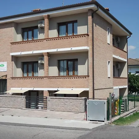 Guest house Le Terrazze & Ferrara