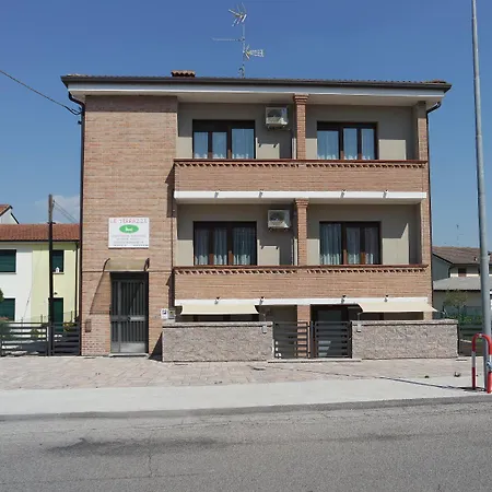 Guest house Le Terrazze & 3*